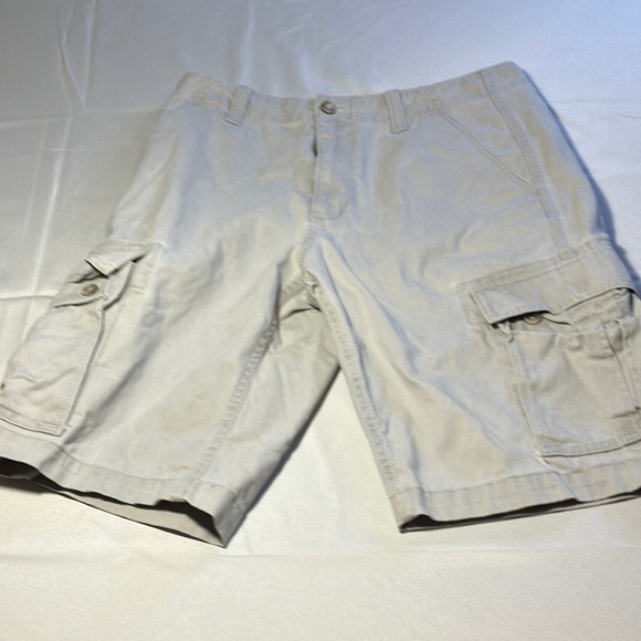 Eddie Bauer Other - Eddie Bauer Cargo Shorts Men’s Size 30 Waist